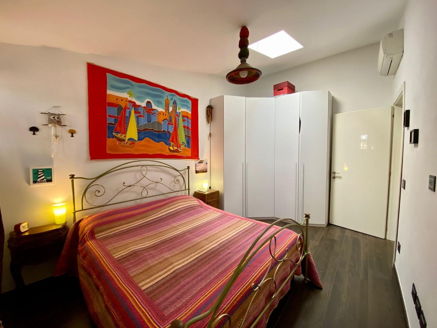 Trilocale arredato in affitto, Carmignano comeana