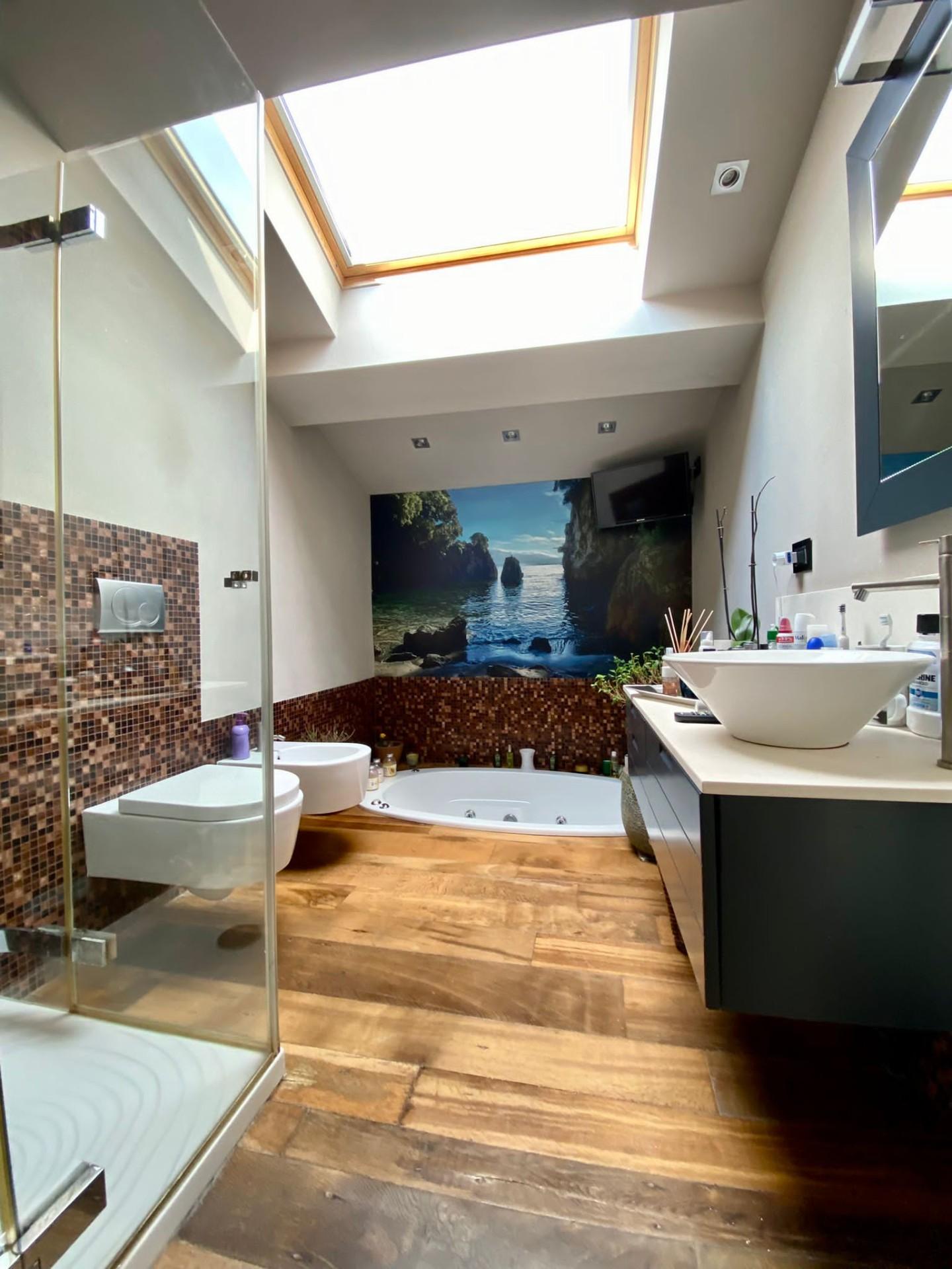 Trilocale arredato in affitto, Carmignano comeana