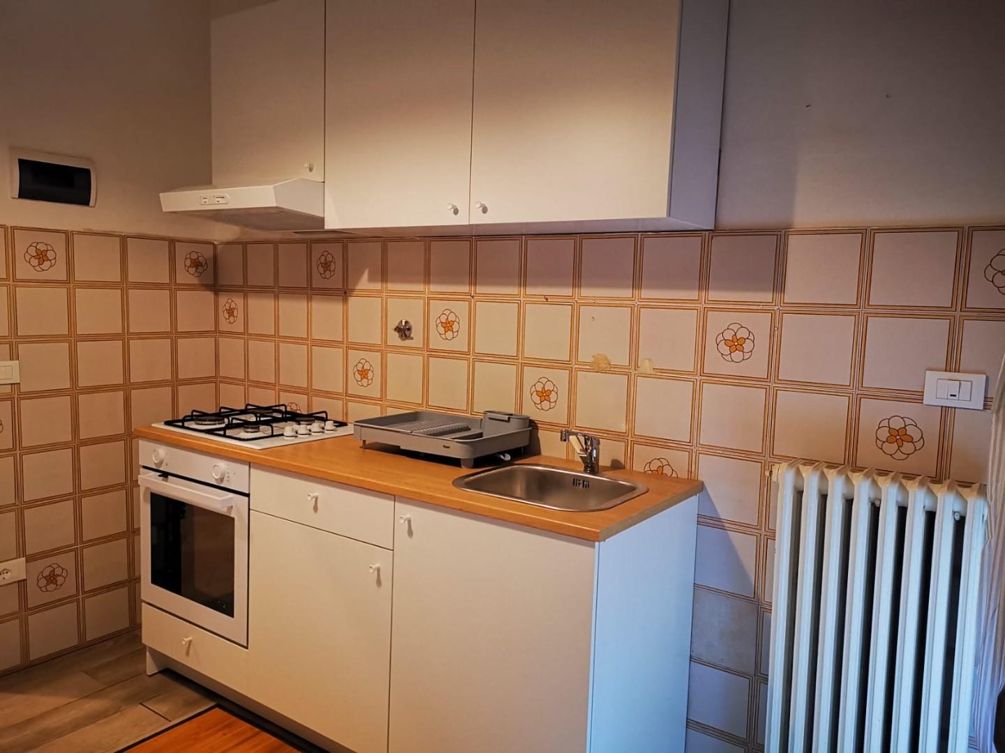 Stanza Singola con terrazzo, Campi Bisenzio centro no ztl