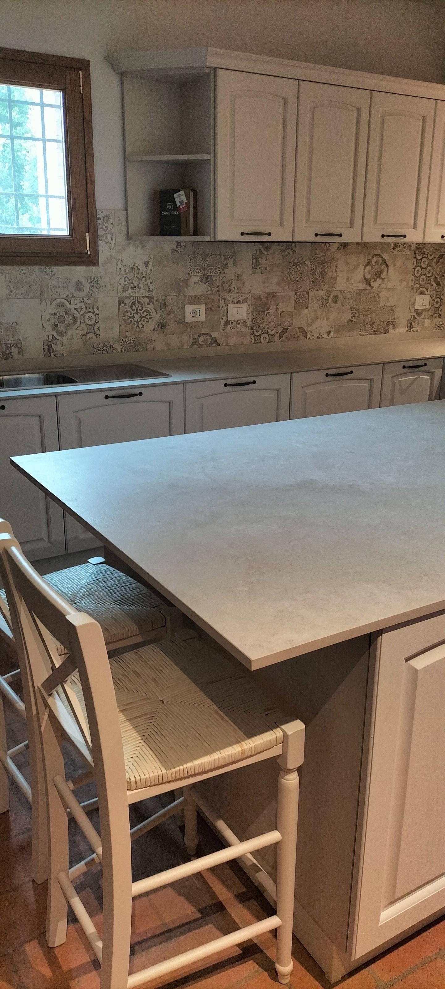 Stanza Singola nuova, Prato iolo