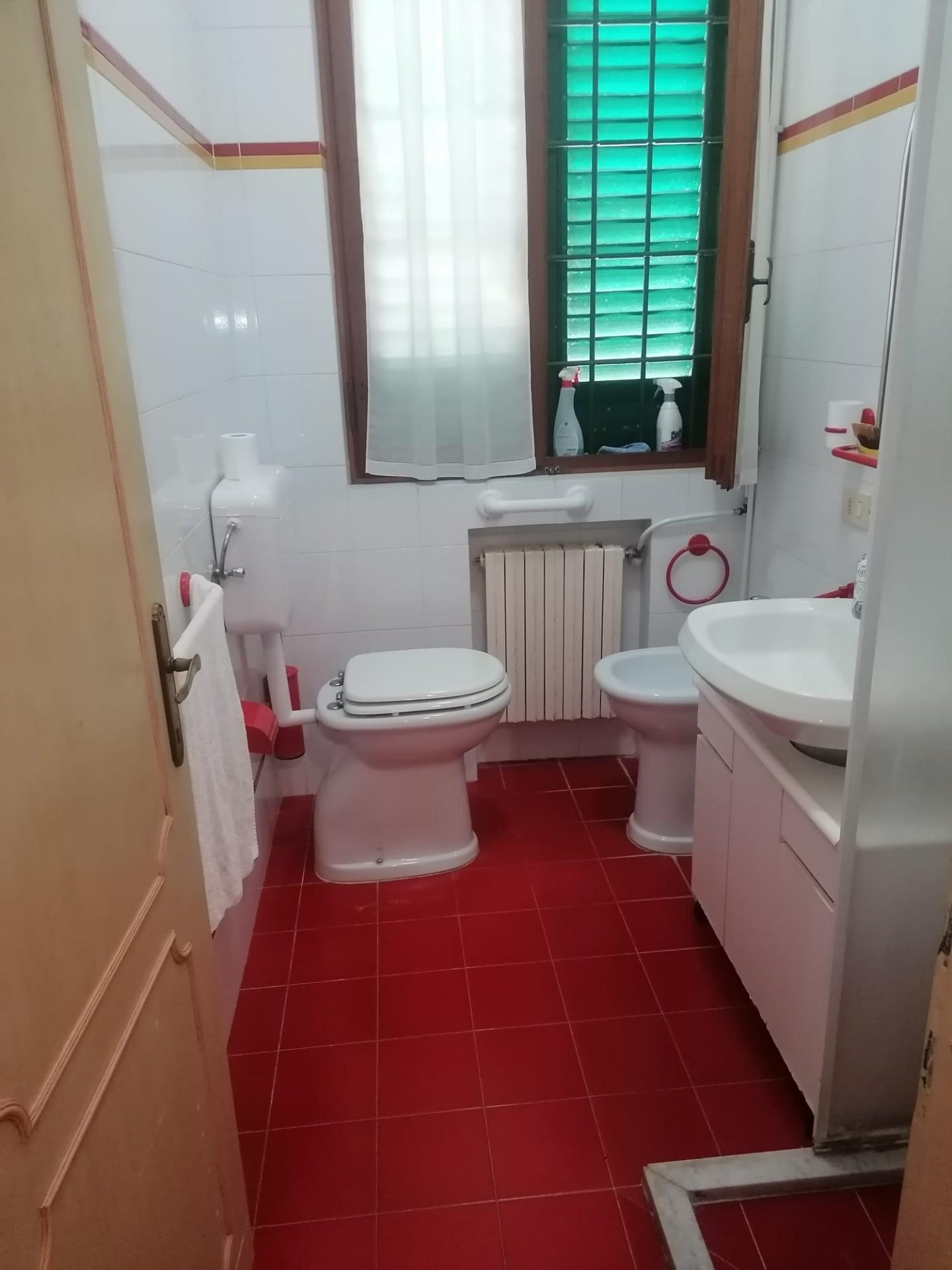 Villa Bifamiliare con giardino, Poggio a Caiano poggetto