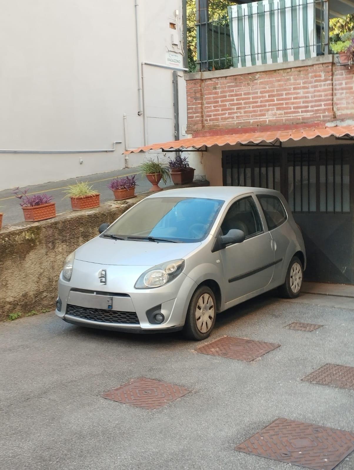 Box/Garage 11mq in affitto a Prato