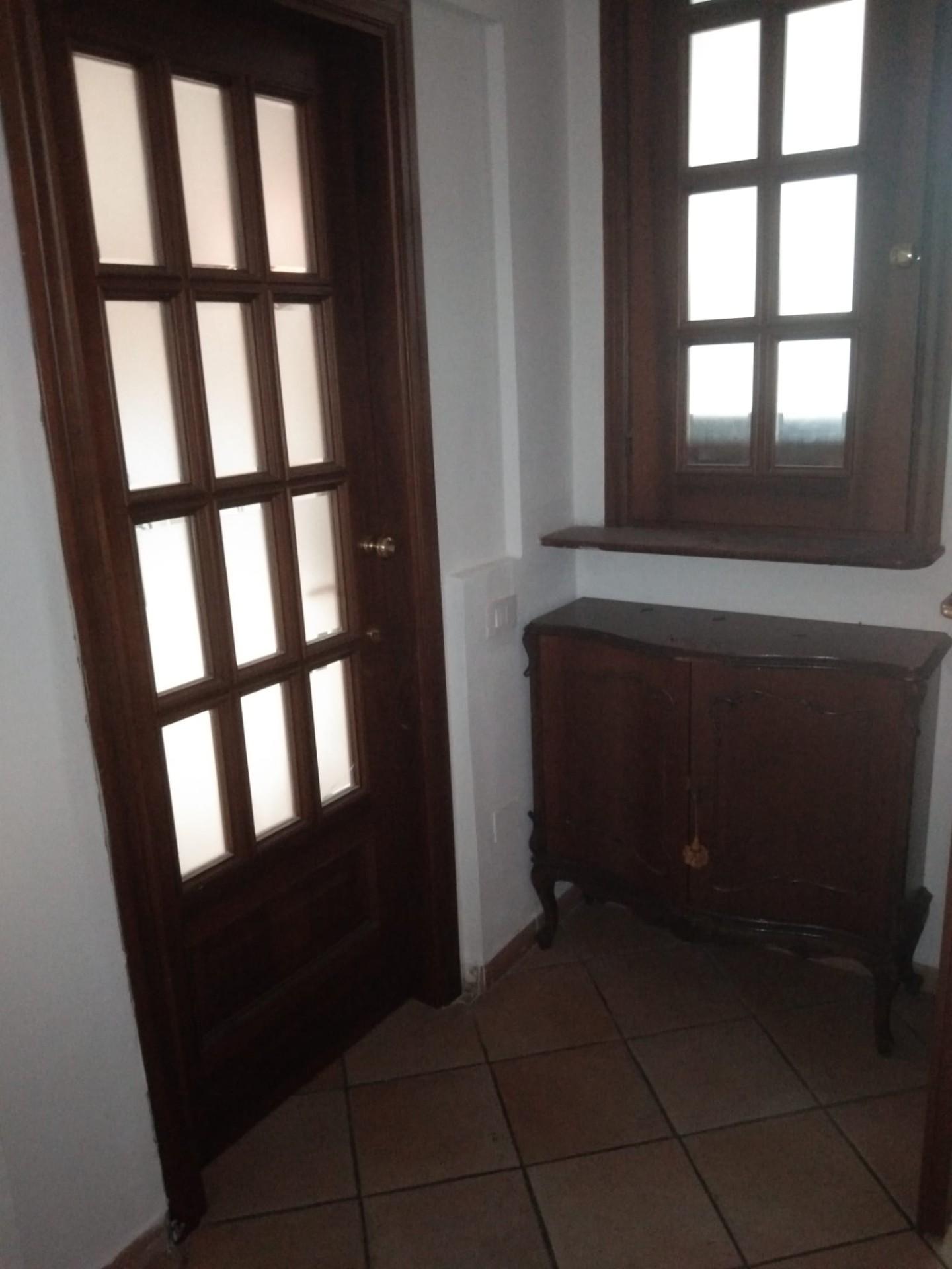 Attico arredato in affitto, Prato zarini