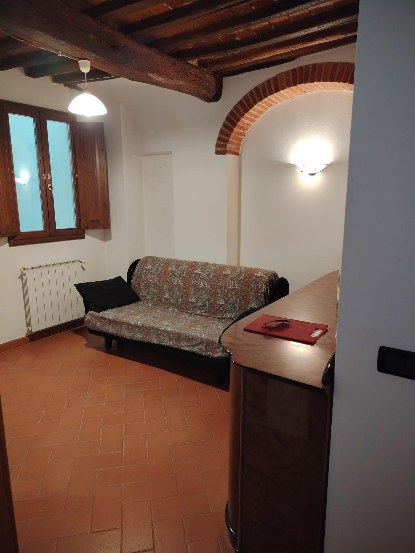 Trilocale ristrutturato a Montevarchi