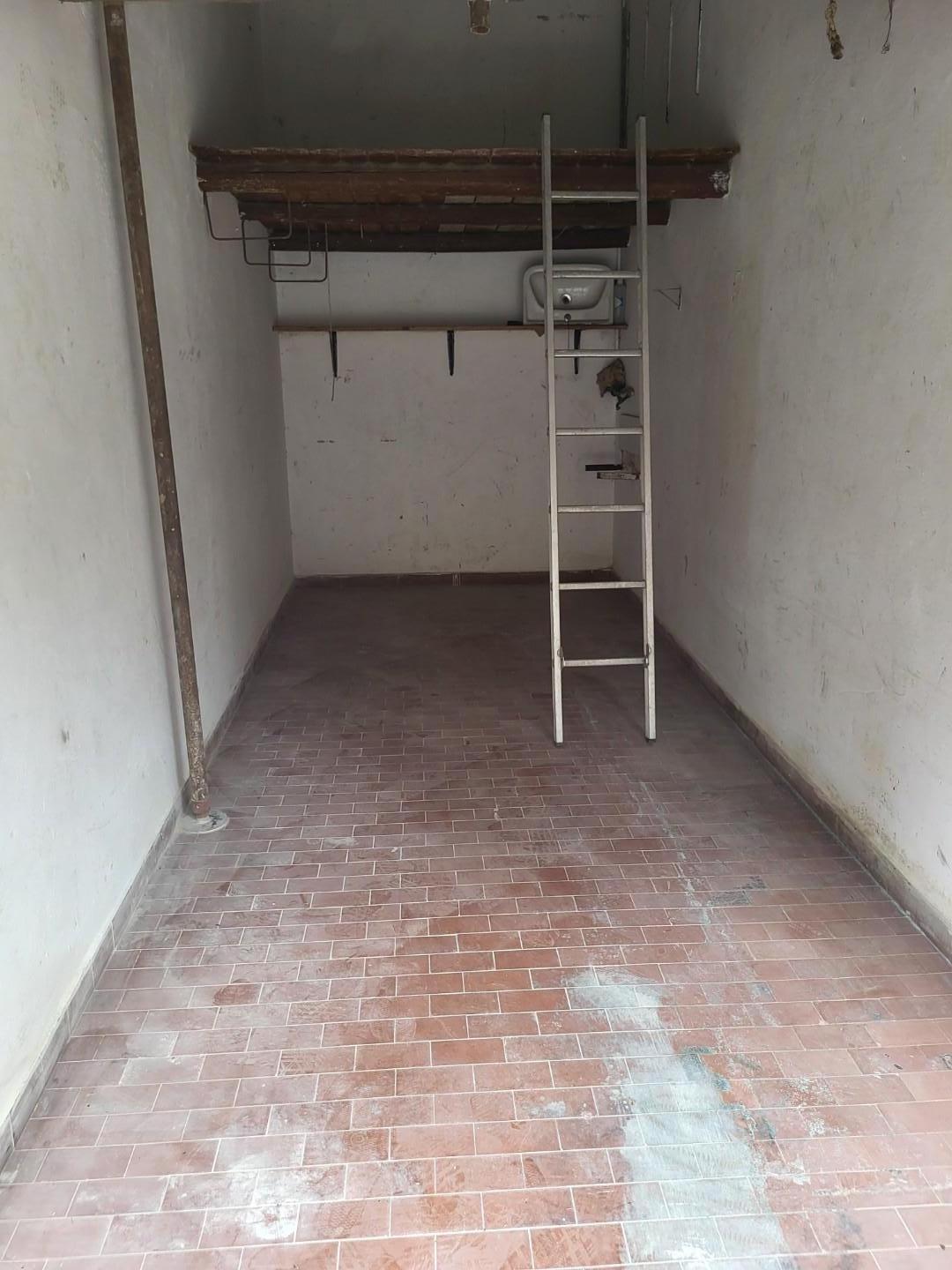 Box/Garage 10mq in affitto, Firenze ponte a greve