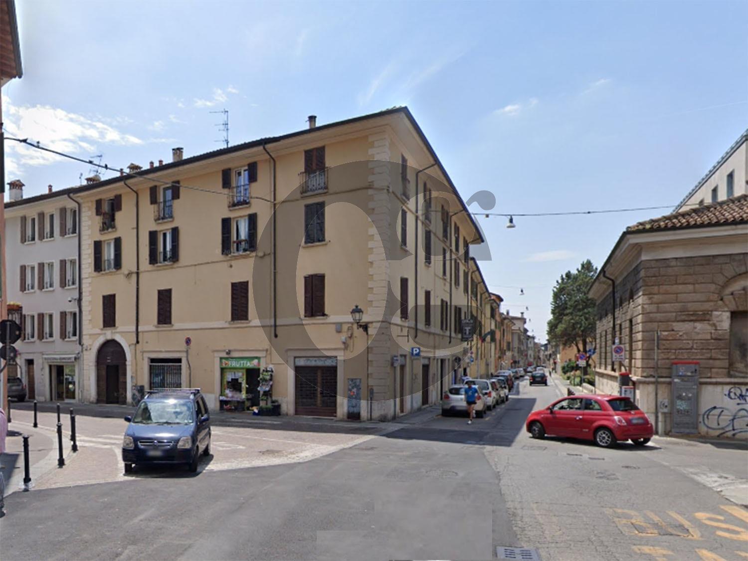 Locale commerciale in vendita a Brescia
