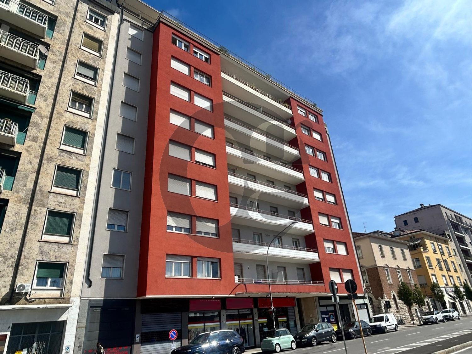 Ufficio in affitto a Brescia