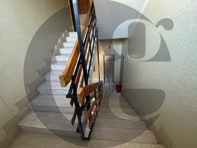 Quadrilocale con box a Brescia