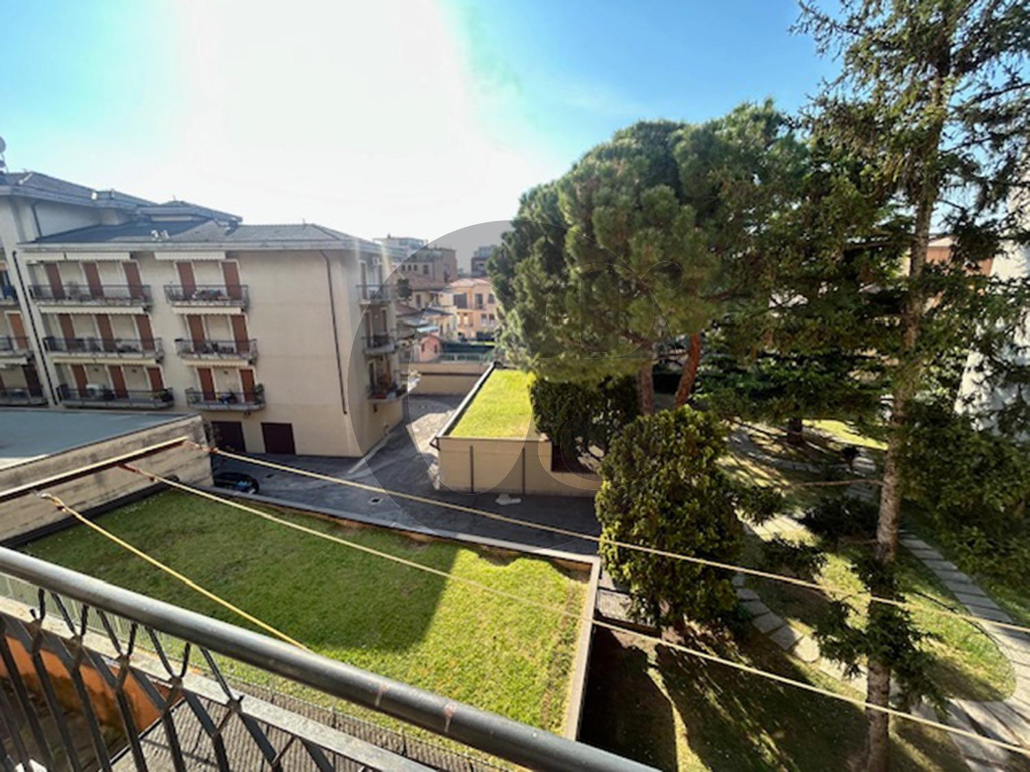 Appartamento con box a Brescia