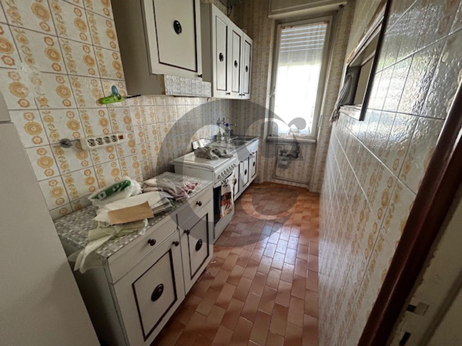 Appartamento con box a Brescia