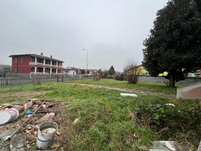 Villa con giardino in marconi, Villanterio