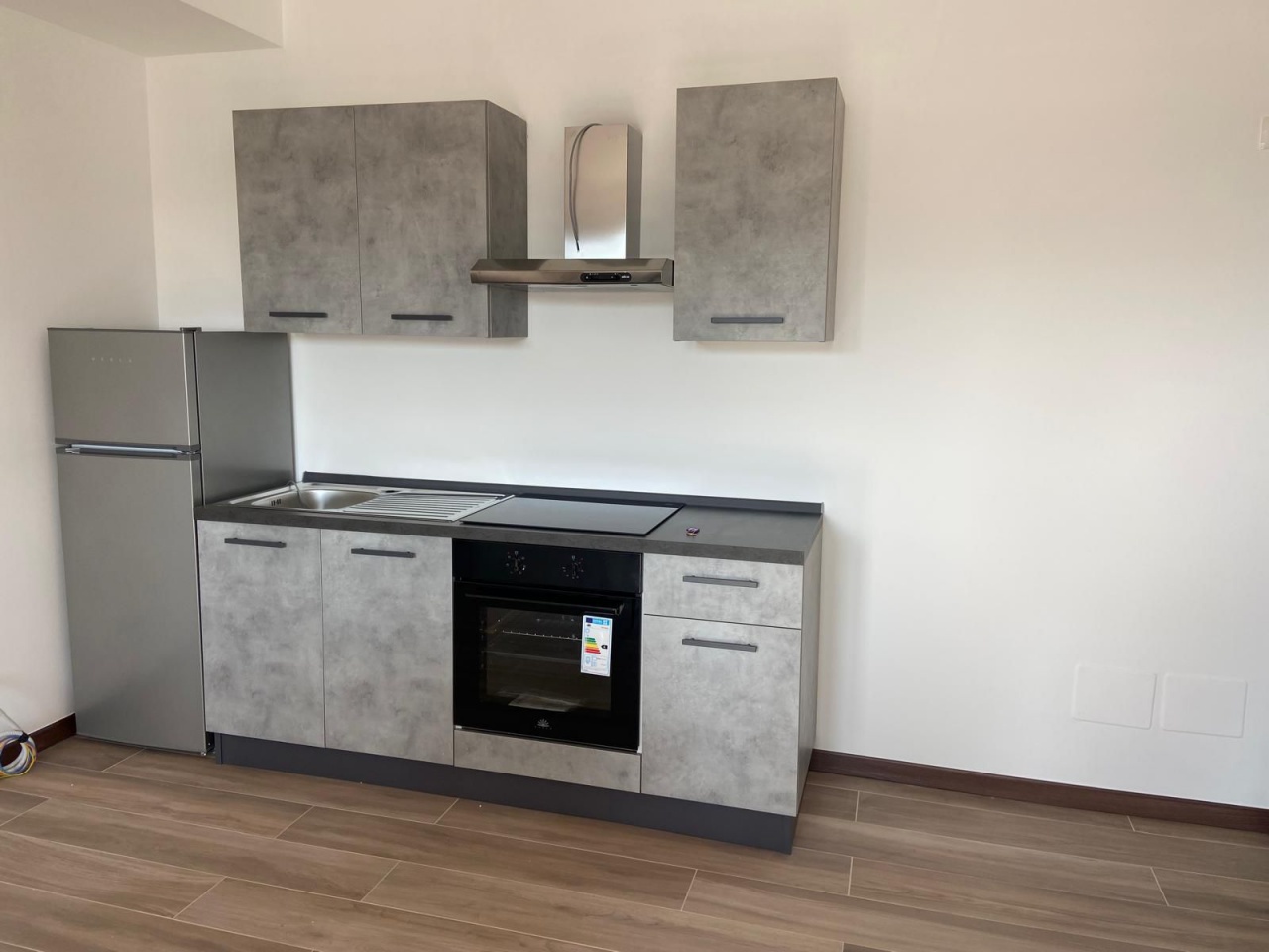 Bilocale arredato in affitto in don luigi sturzo, Opera