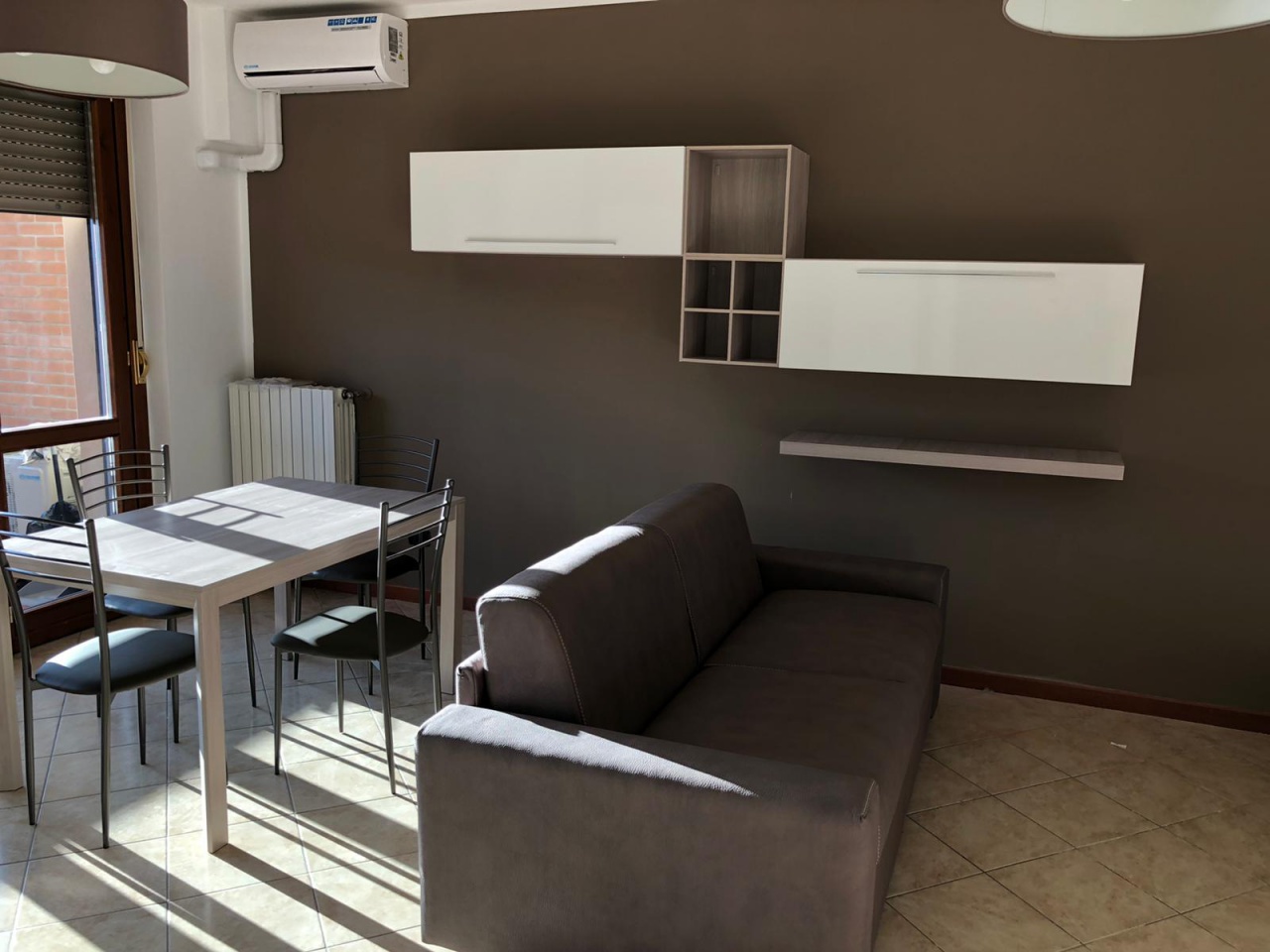 Monolocale arredato in affitto in salvo d'acquisto, Carpiano