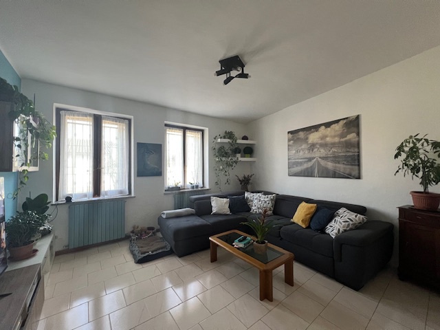 Casa indipendente con giardino a Torrevecchia Pia