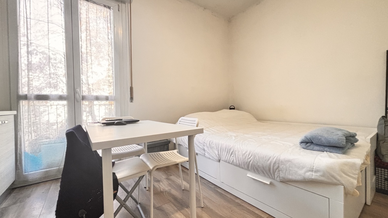 Monolocale arredato in affitto a Milano