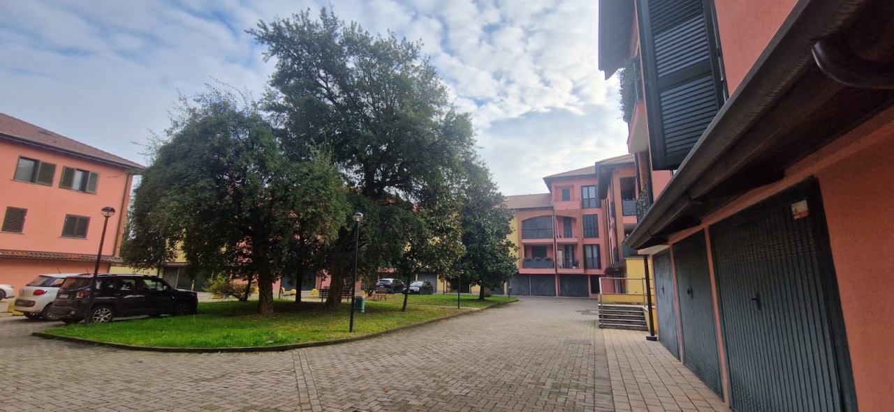 Appartamento con box doppio a Noviglio