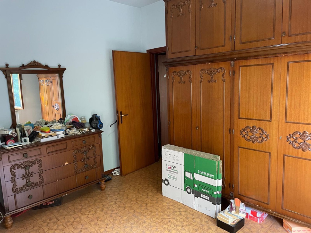 Villa con giardino in via vittorio emanuele, Valera Fratta