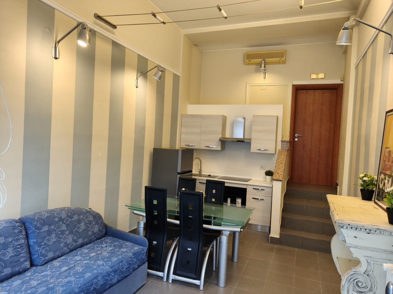 Bilocale arredato in affitto a Milano