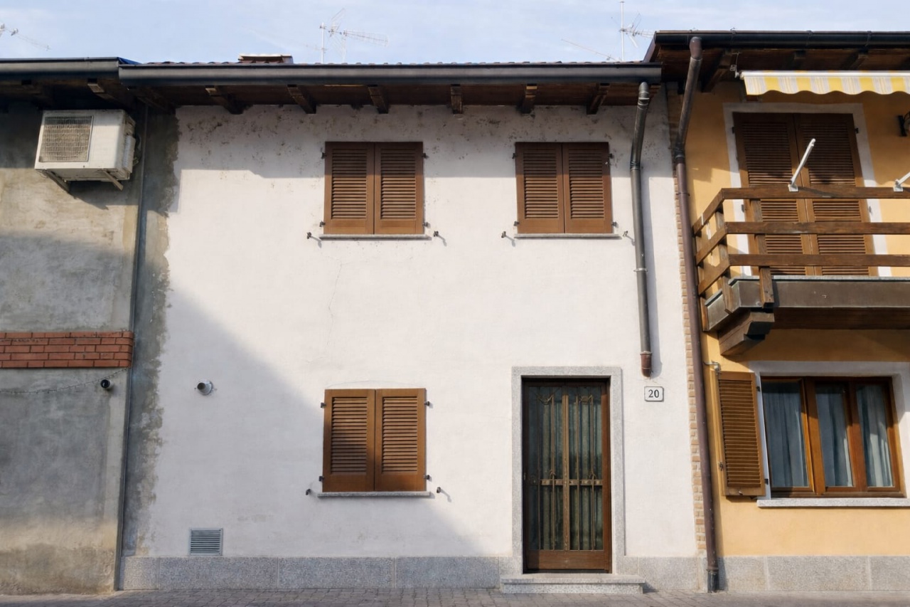 Casa indipendente in vendita a Torre d'Arese