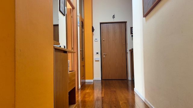 Trilocale in vendita in don minzoni, Opera