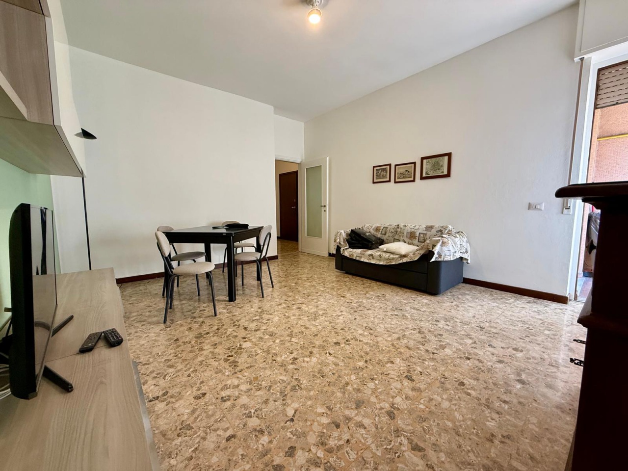 Bilocale arredato in affitto a Milano