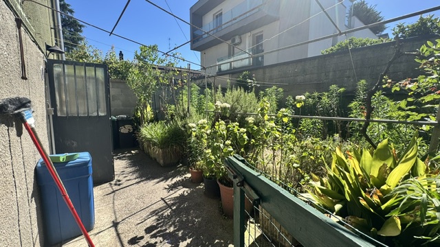 Casa indipendente con giardino a Opera