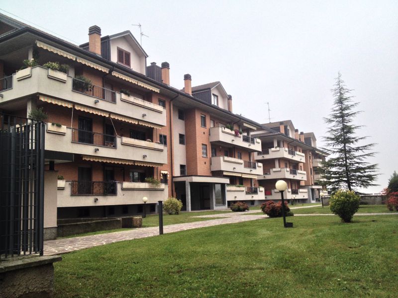 Monolocale arredato in affitto in iotti, Locate di Triulzi