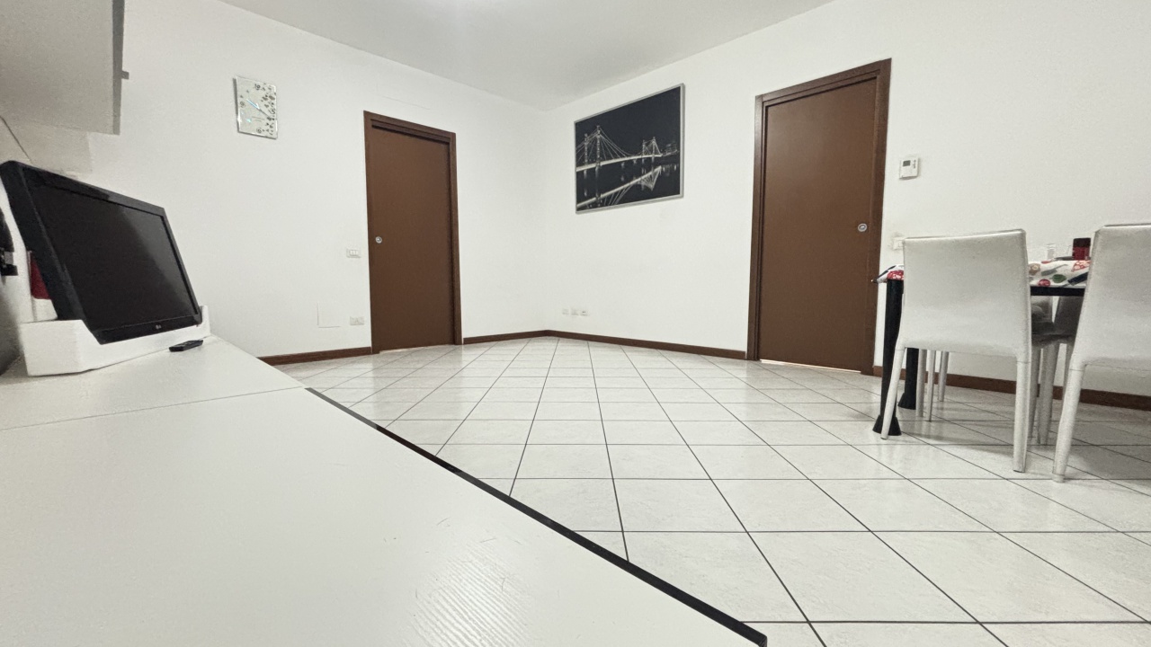 Quadrilocale con terrazzo a Rozzano