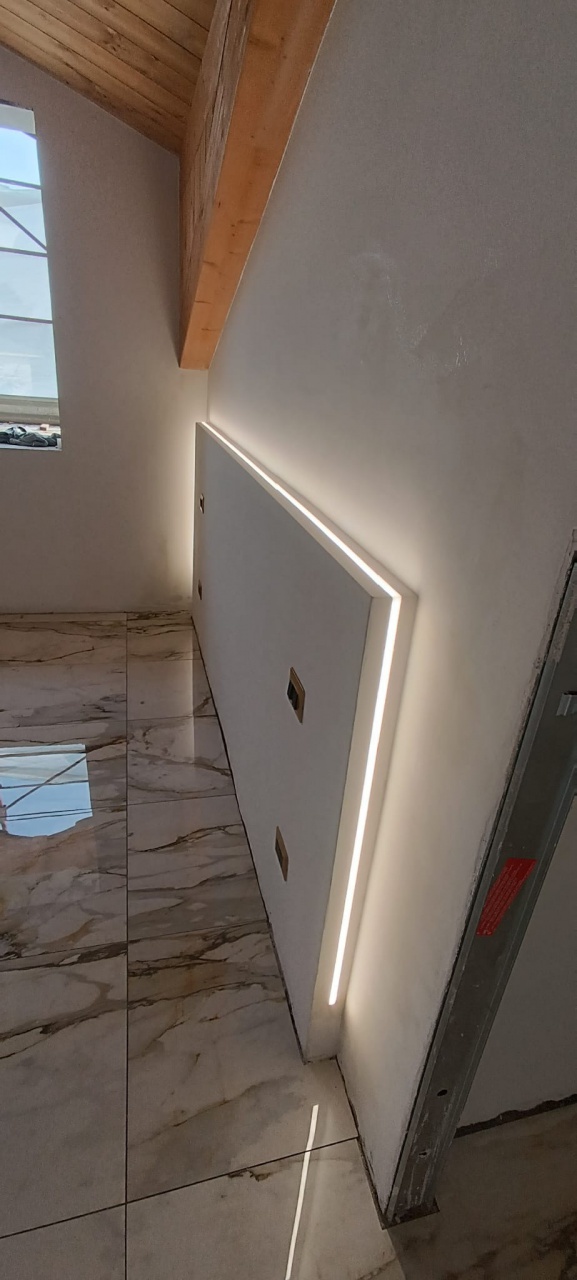 Mansarda con box doppio in via giuseppe di vittorio, Lacchiarella