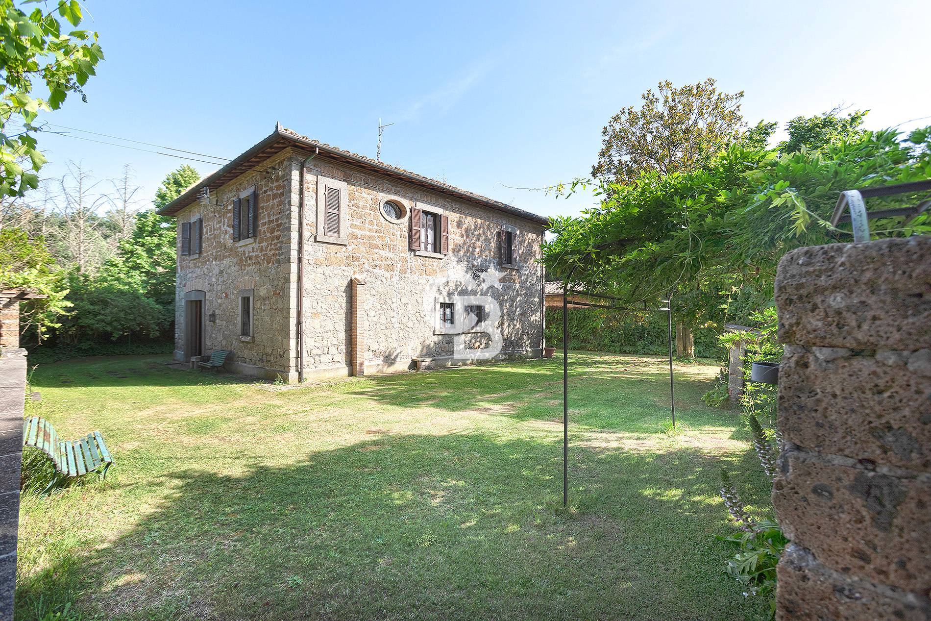 Rustico/Casale/Corte in vendita a Soriano nel Cimino