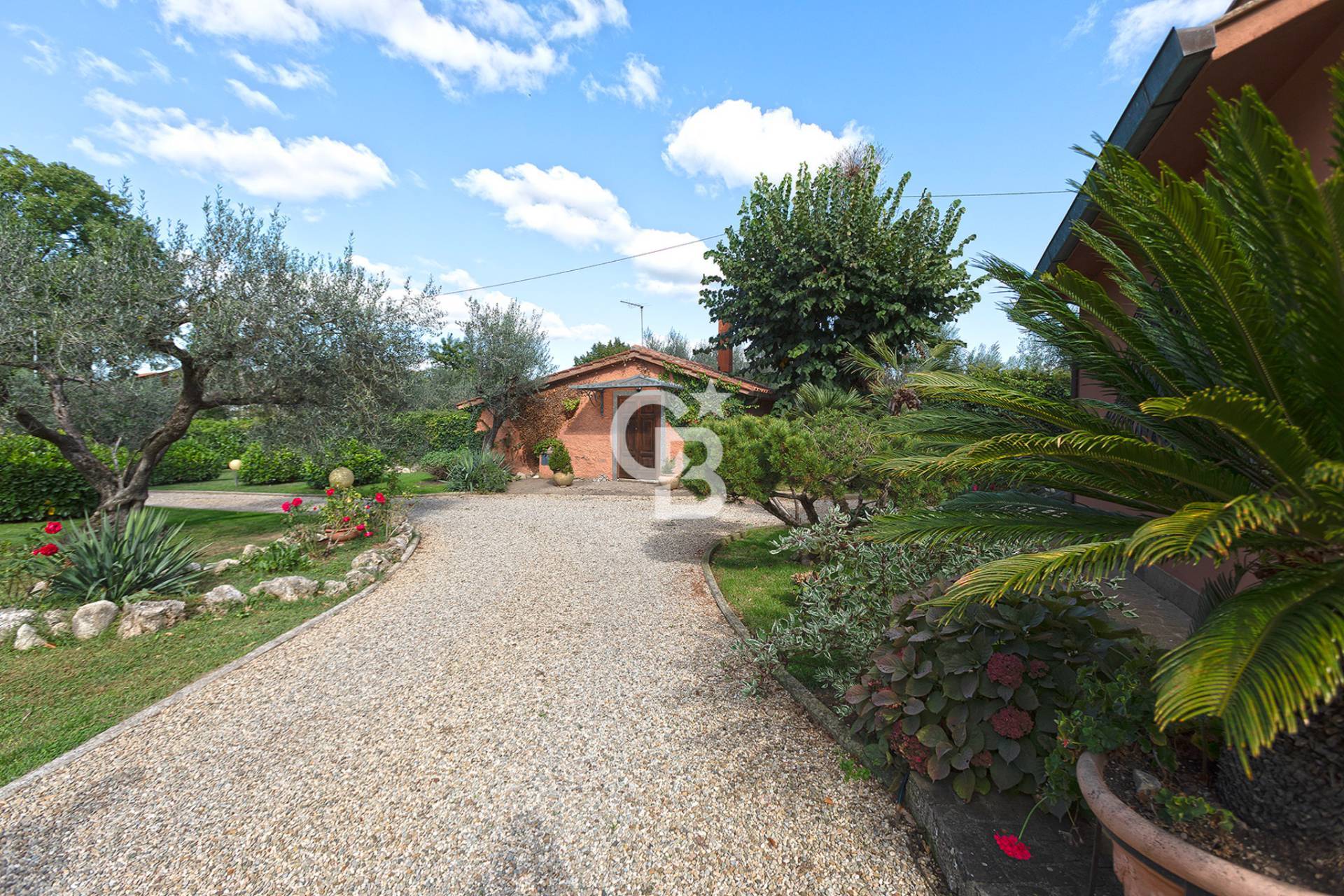 Villa in vendita a Vetralla, Cura