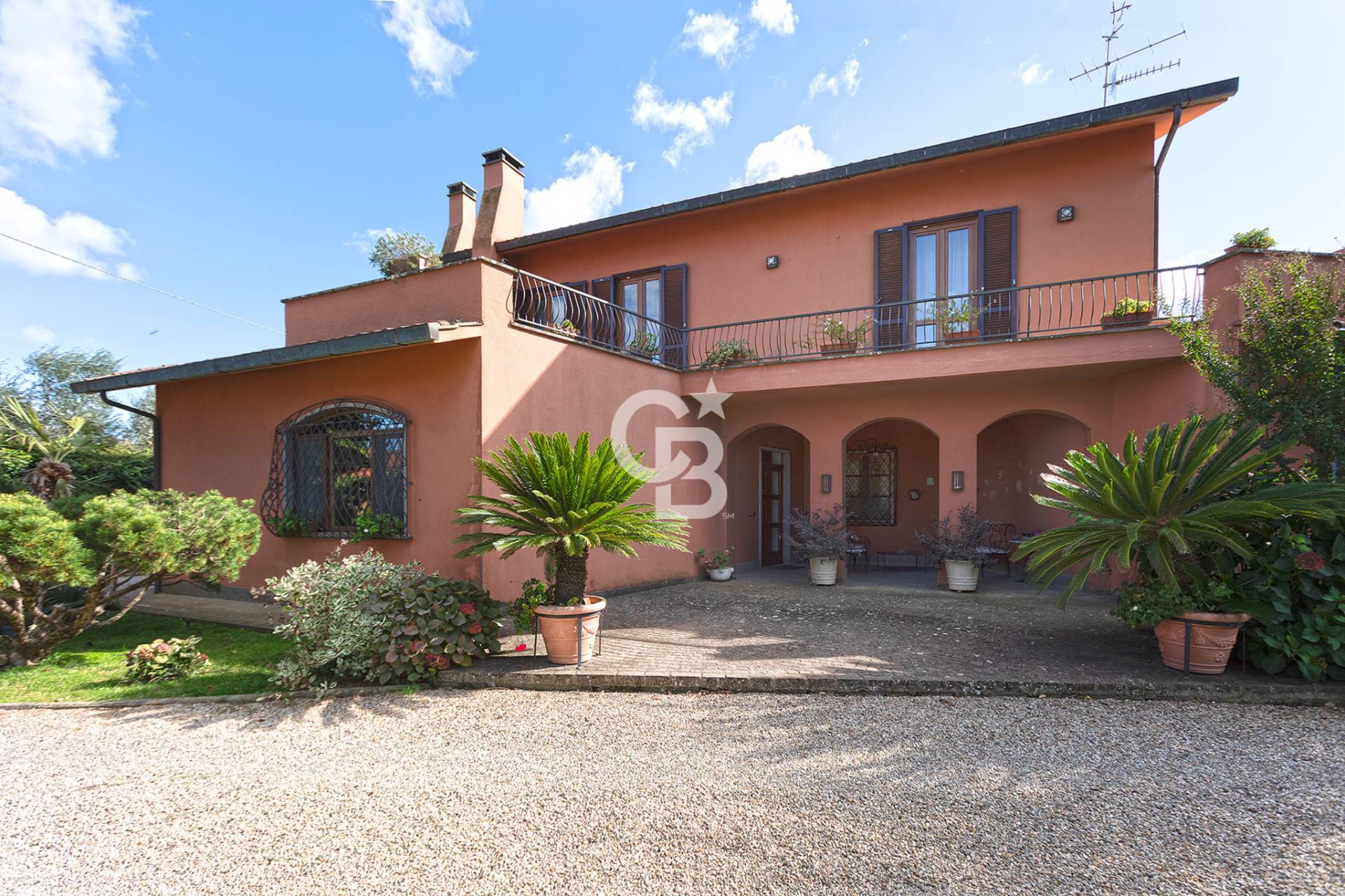 Villa in vendita a Vetralla, Cura