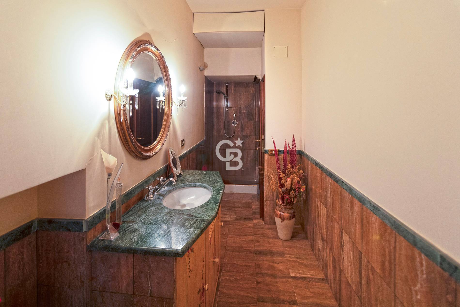 Appartamento in vendita a Viterbo, Centro