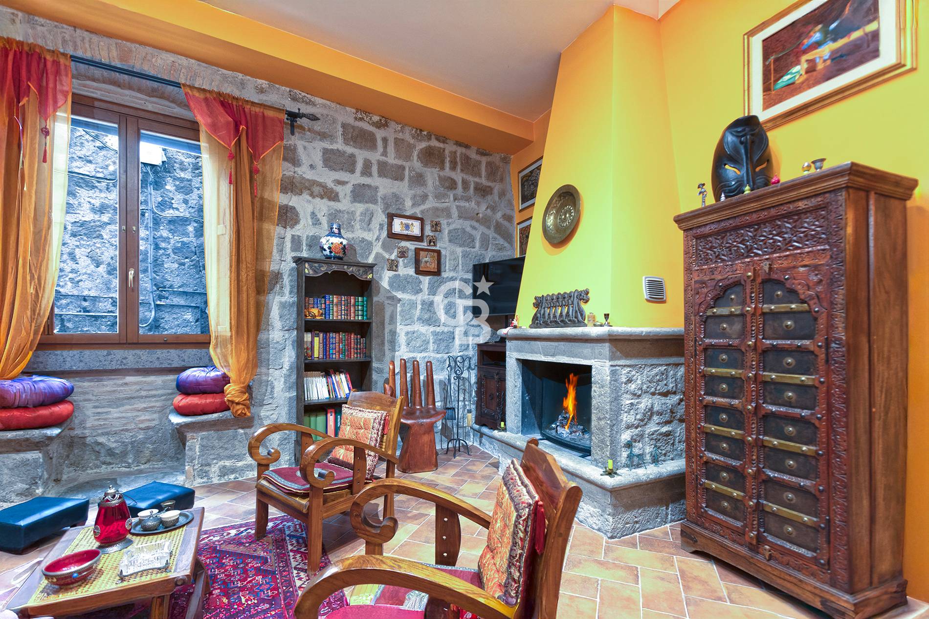 Appartamento indipendente in vendita a Viterbo, Centro