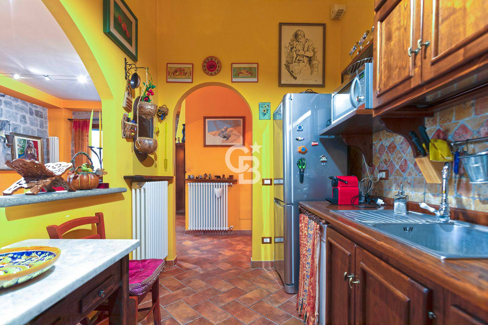 Appartamento indipendente in vendita a Viterbo, Centro