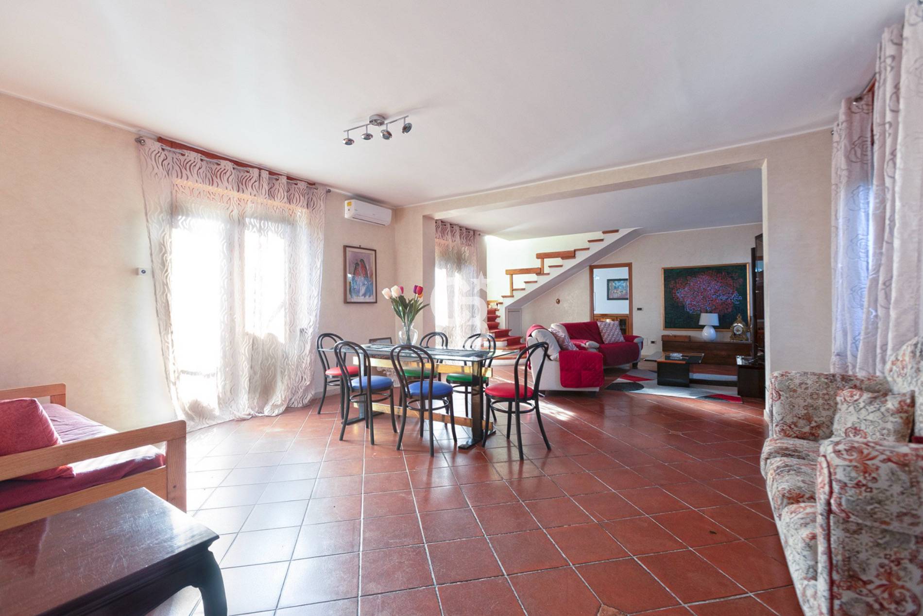 Appartamento indipendente in vendita a Bolsena