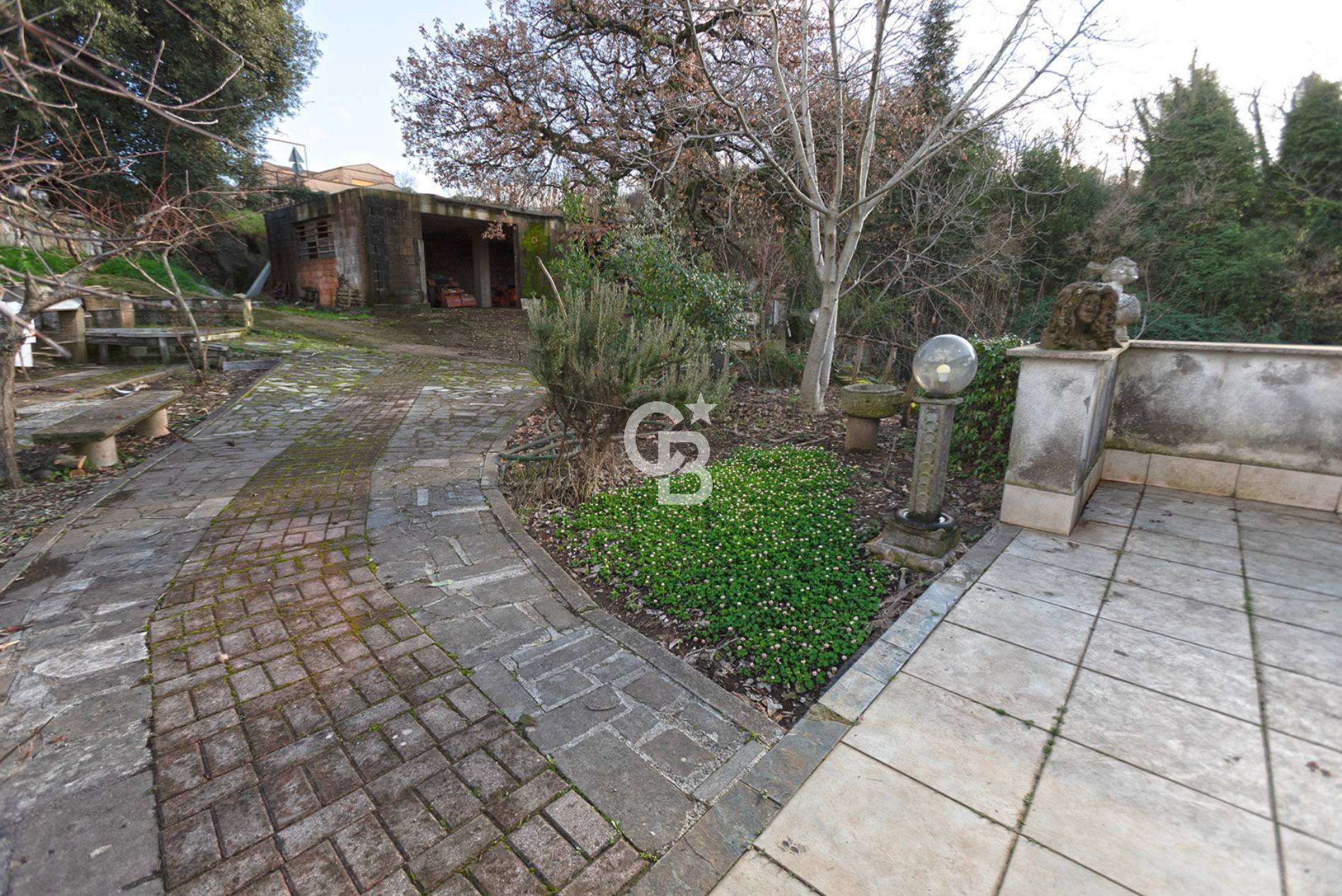 Villa in vendita a Vetralla