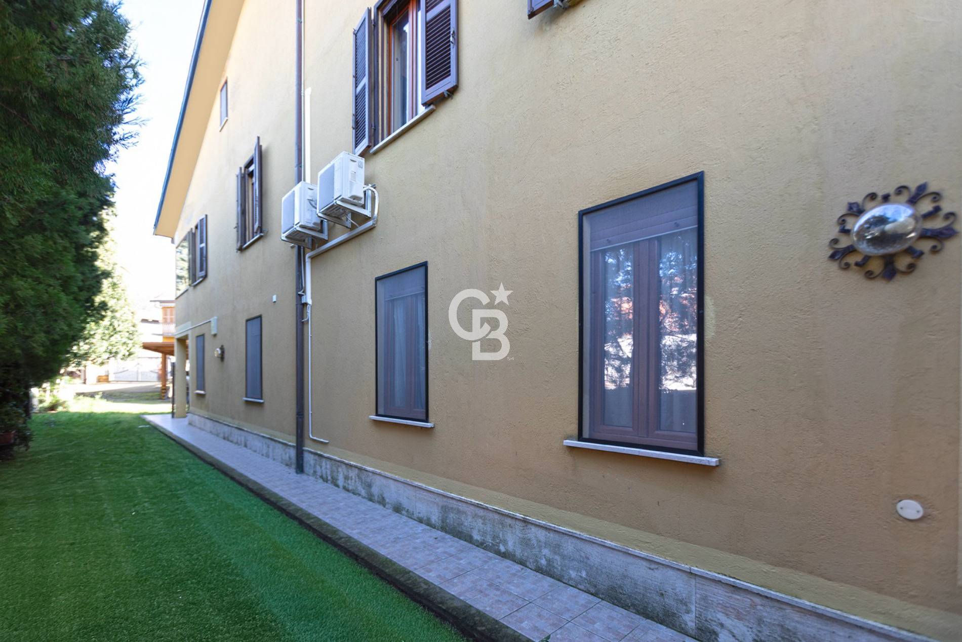 Stabile / Palazzo in vendita a Bolsena