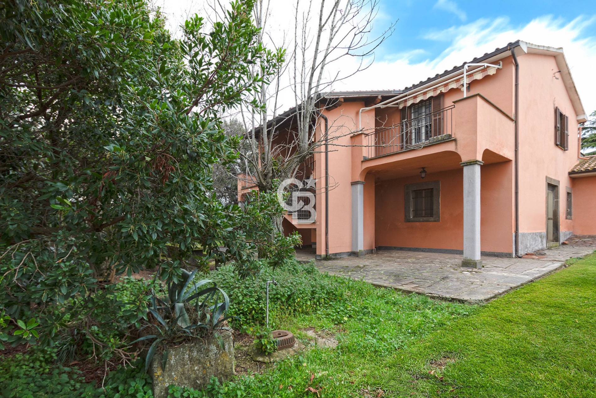 Casa indipendente in vendita a Viterbo, Periferia