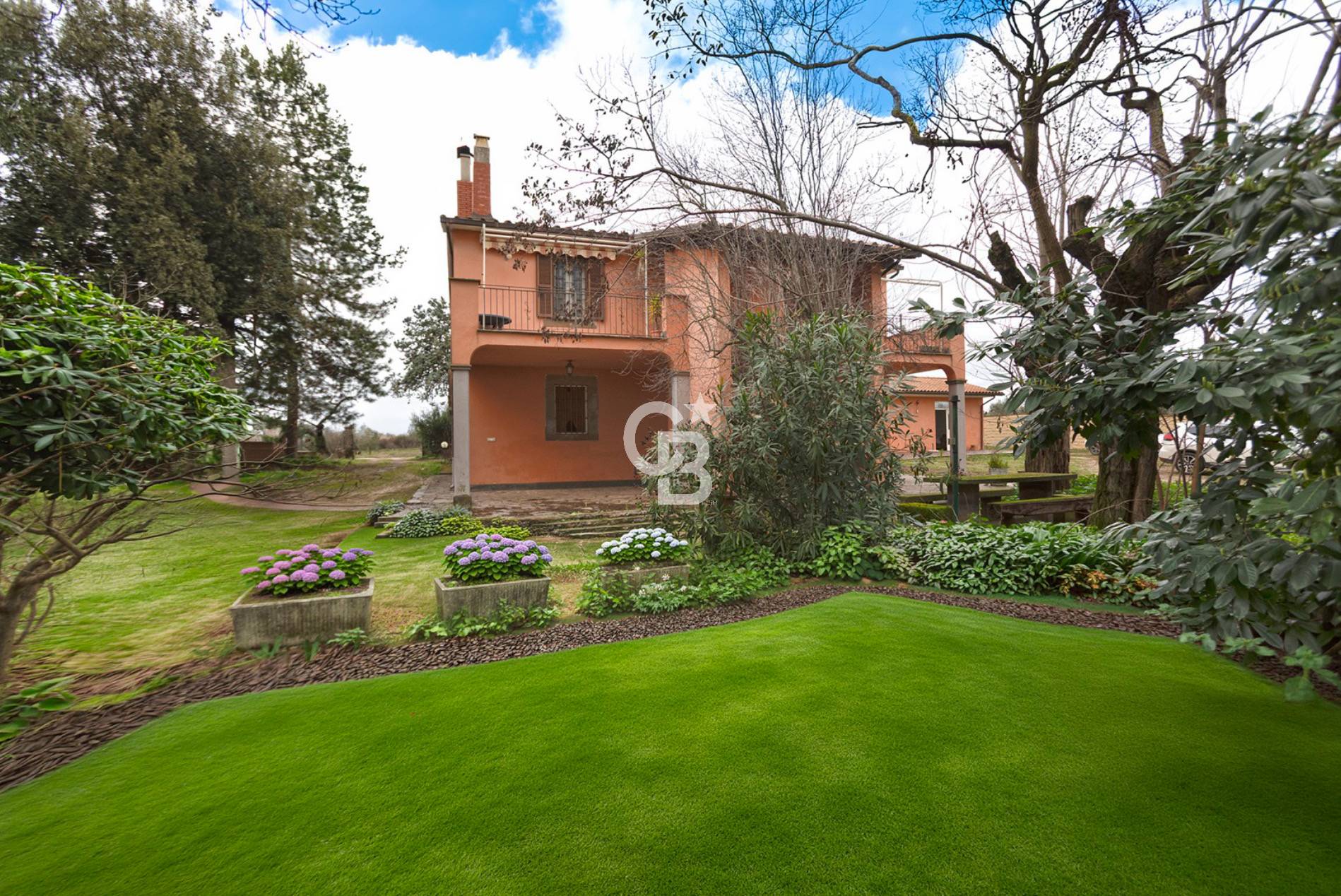 Casa indipendente in vendita a Viterbo, Periferia