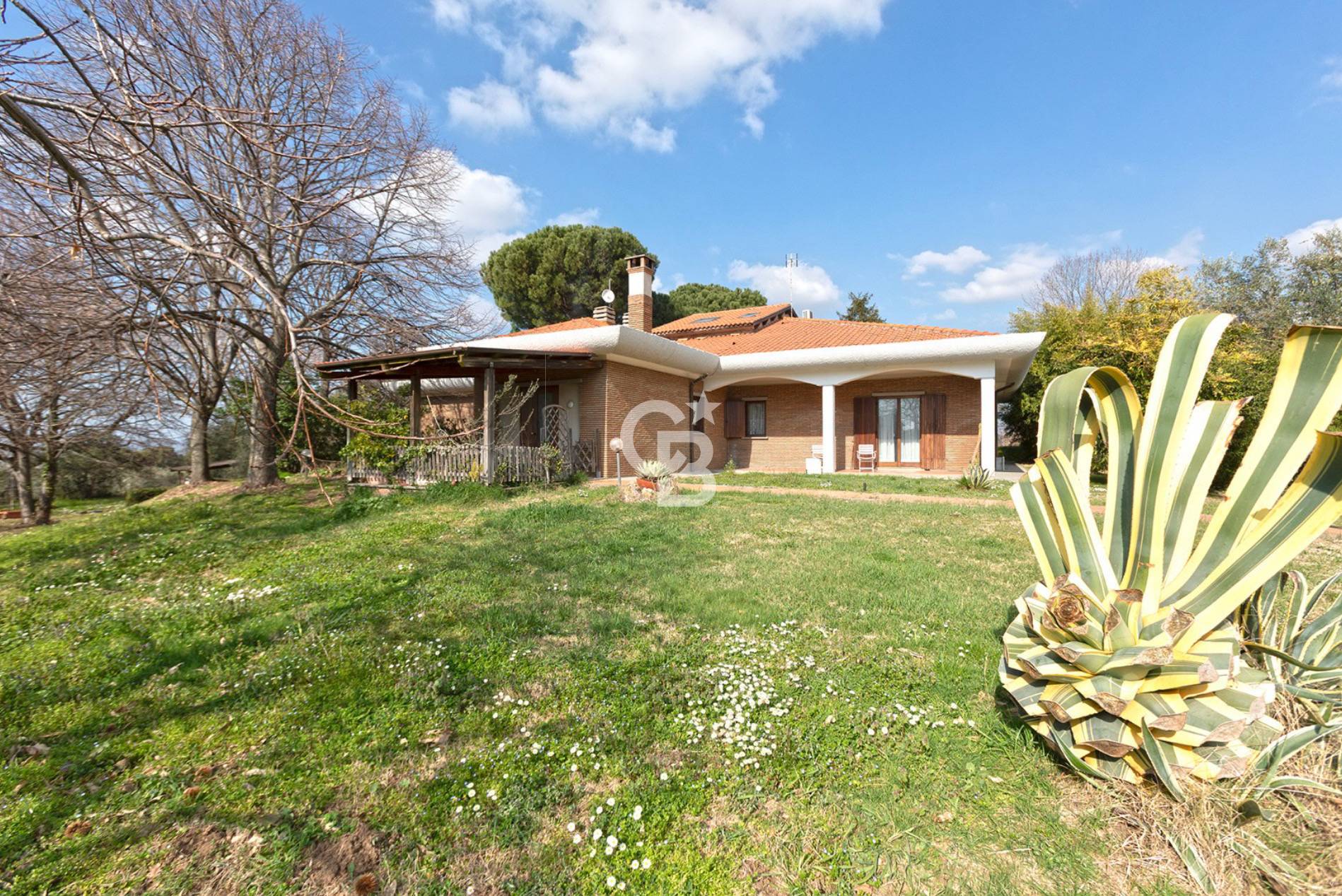 Villa in vendita a Viterbo, Semicentro