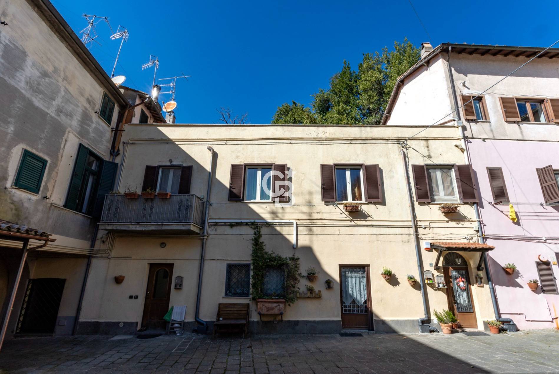 Appartamento indipendente in vendita a Viterbo, San Martino al Cimino