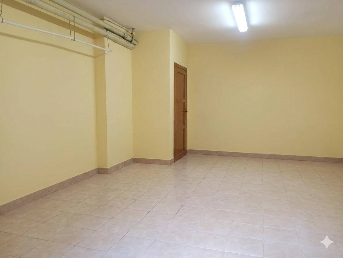 Garage in vendita a Viterbo, Semicentro