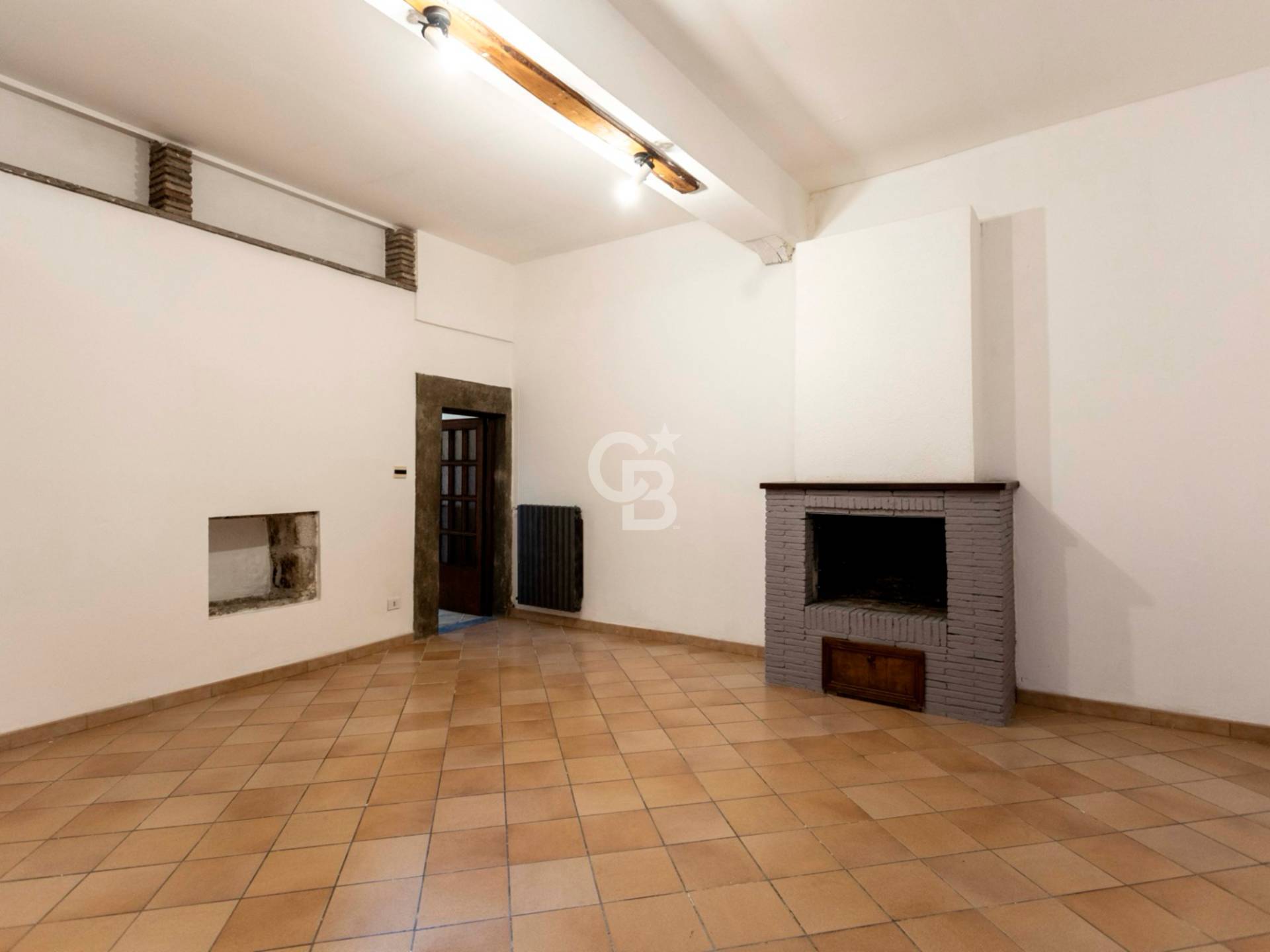 Casa indipendente in vendita a Viterbo, Centro