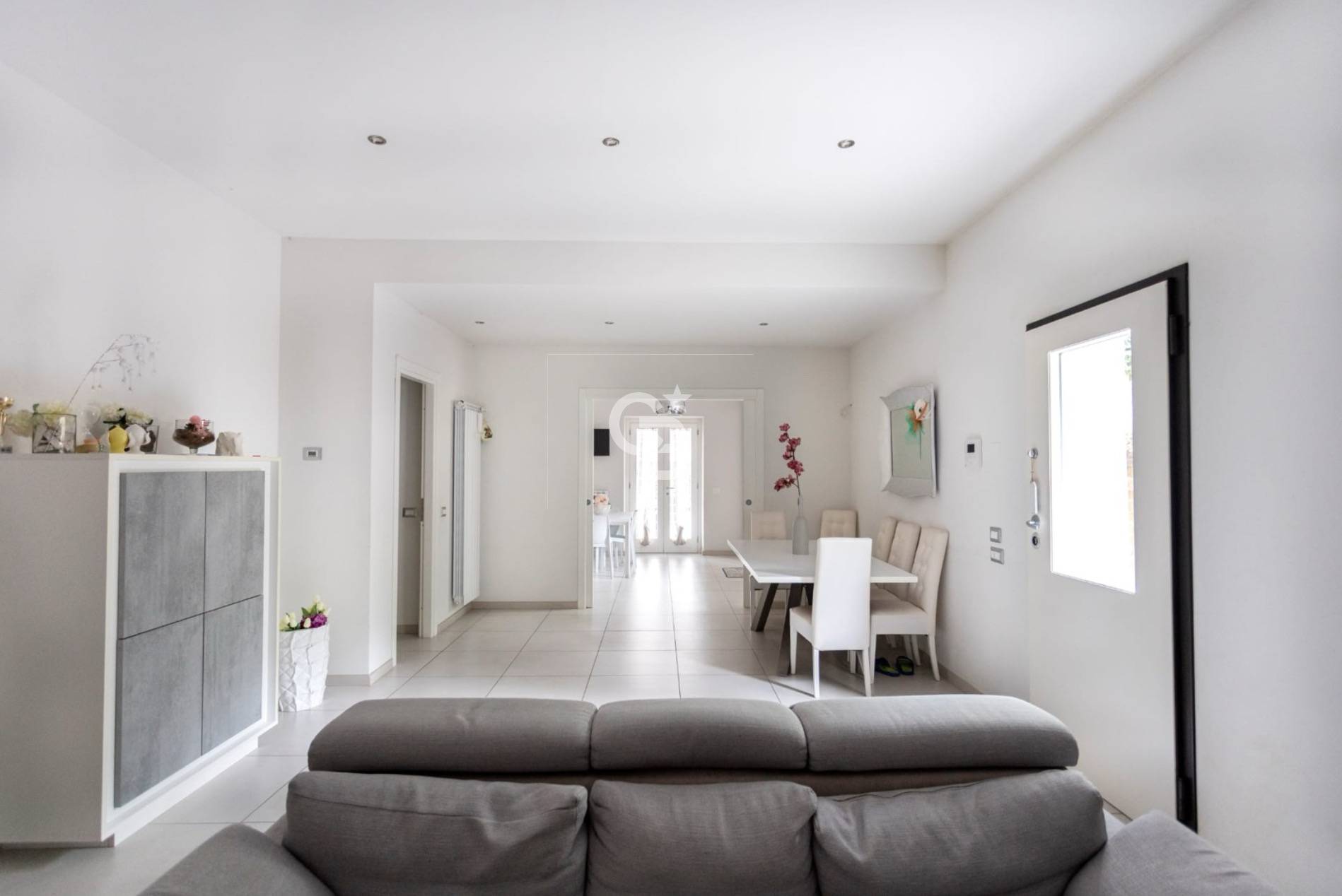 Villa bifamiliare in vendita a Ronciglione