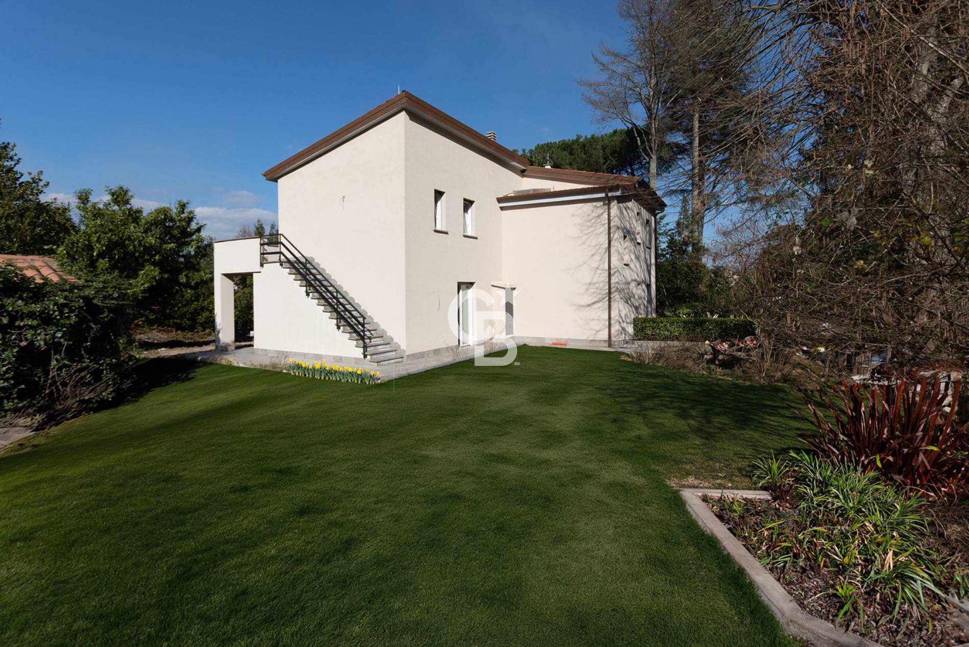 Villa bifamiliare in vendita a Ronciglione, Lago di Vico