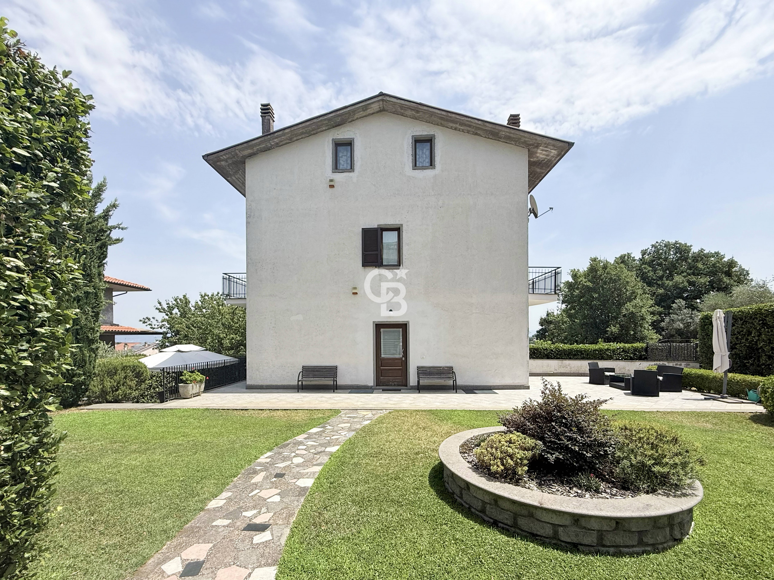 Villa trifamiliare in vendita a Vitorchiano, Paparano-Sodarella