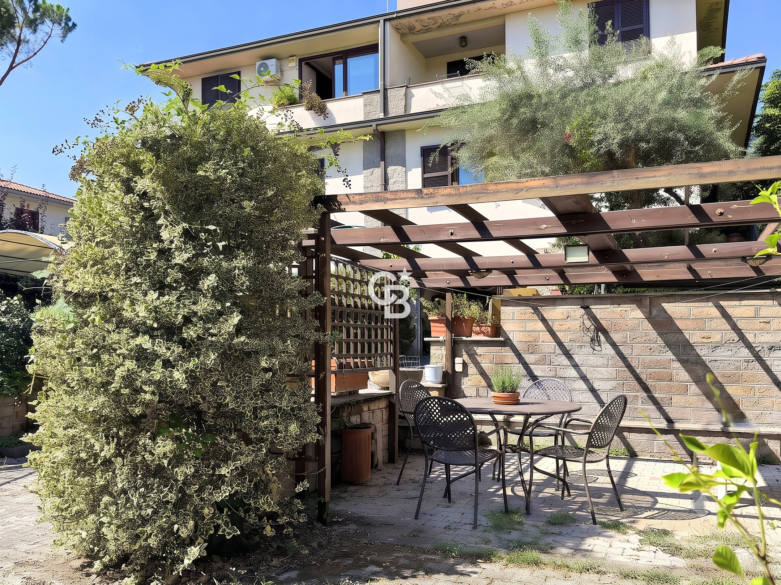 Villa quadrifamiliare in vendita a Viterbo, Semicentro