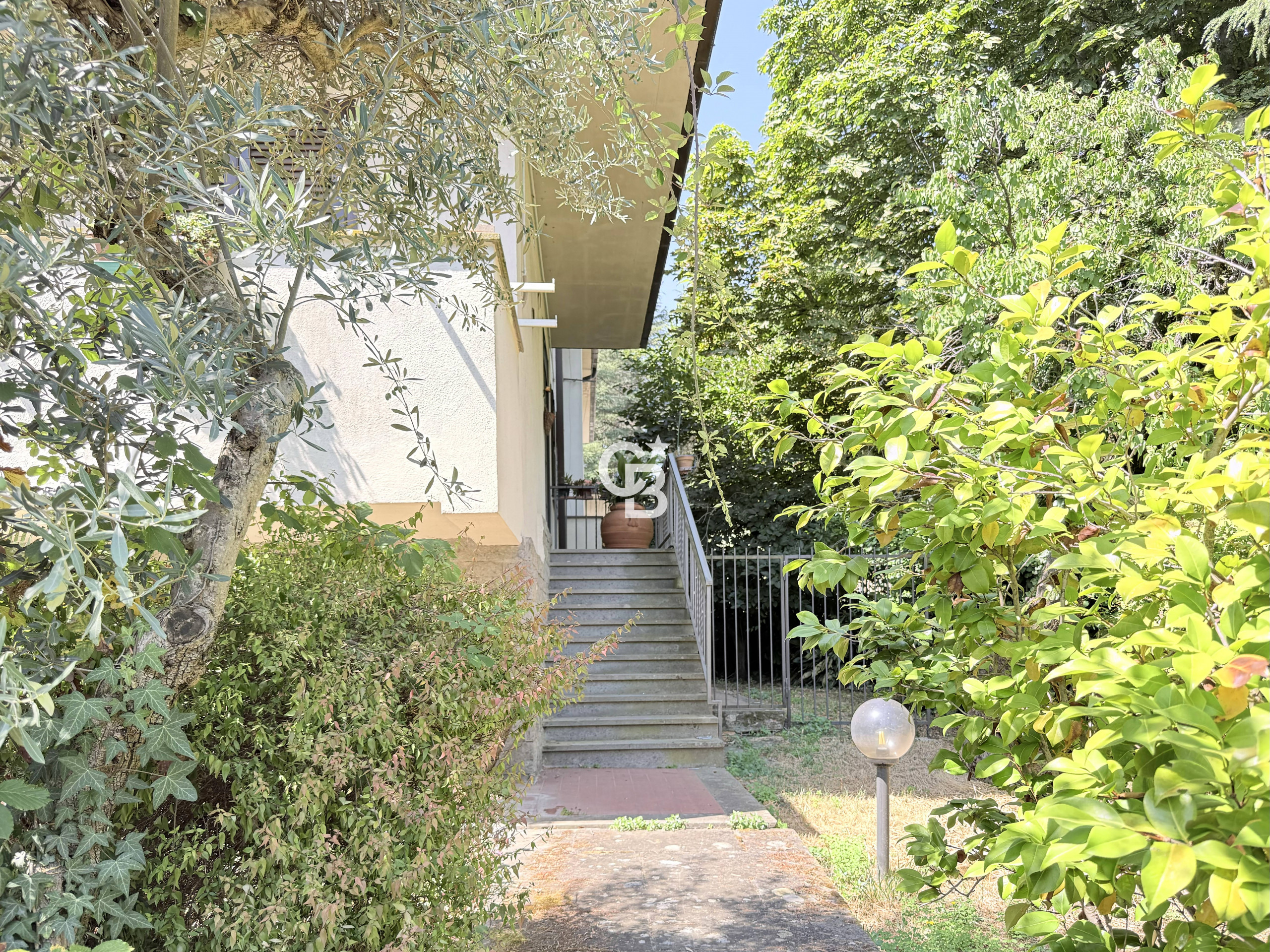 Villa quadrifamiliare in vendita a Viterbo, Semicentro