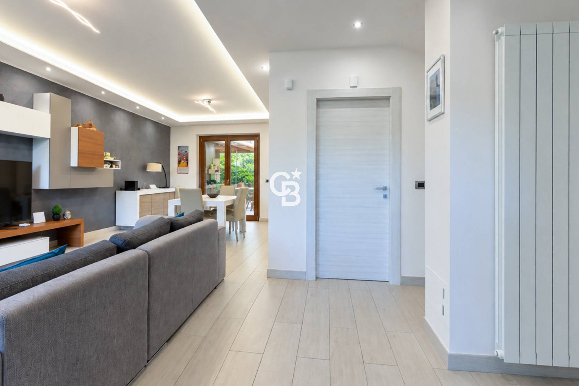 Villa bifamiliare in vendita a Viterbo, La Quercia